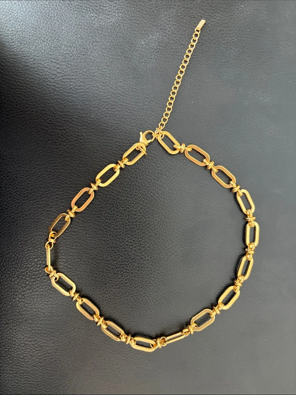 Elegant Gold Link Choker Necklace - Women's Jewelry